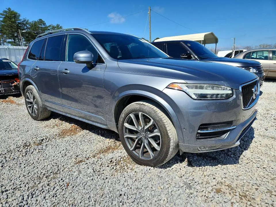 2016 VOLVO XC90 T6  