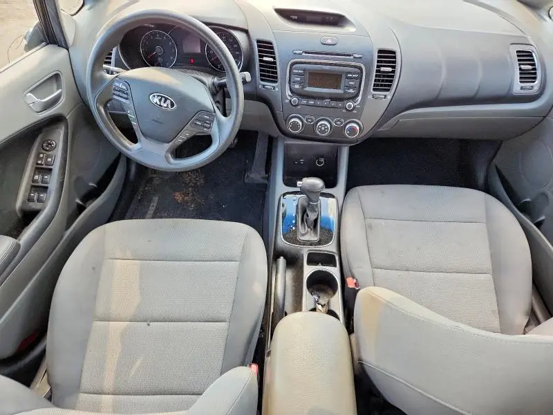 2018 KIA FORTE LX  