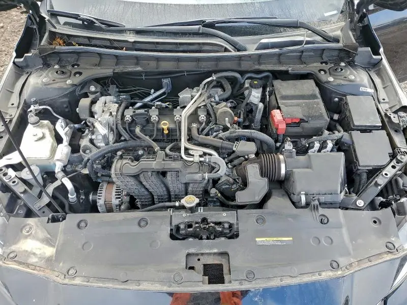 2021 NISSAN ALTIMA SR  