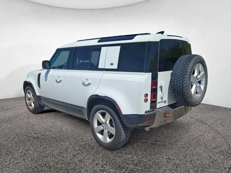2021 LAND ROVER DEFENDER 110 X-DYNAMIC HSE  