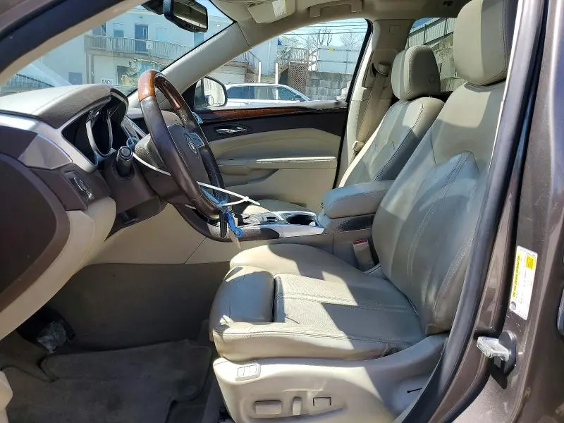 2011 CADILLAC SRX LUXURY COLLECTION  