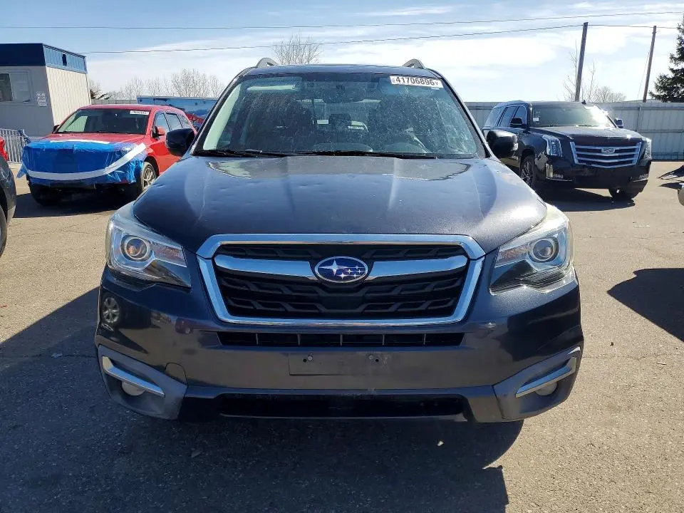 2017 SUBARU FOREST 2.5   