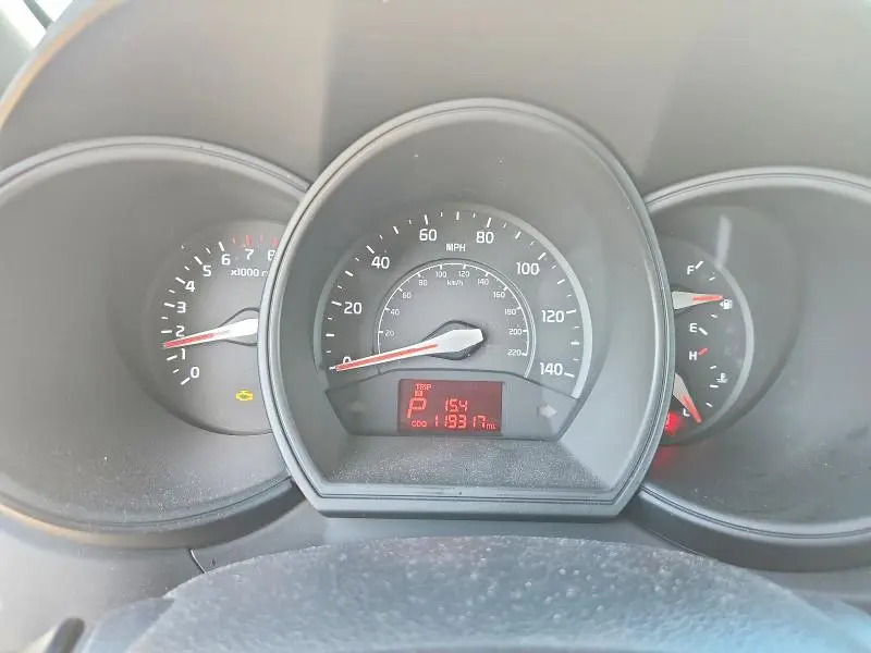 2014 KIA RIO LX  