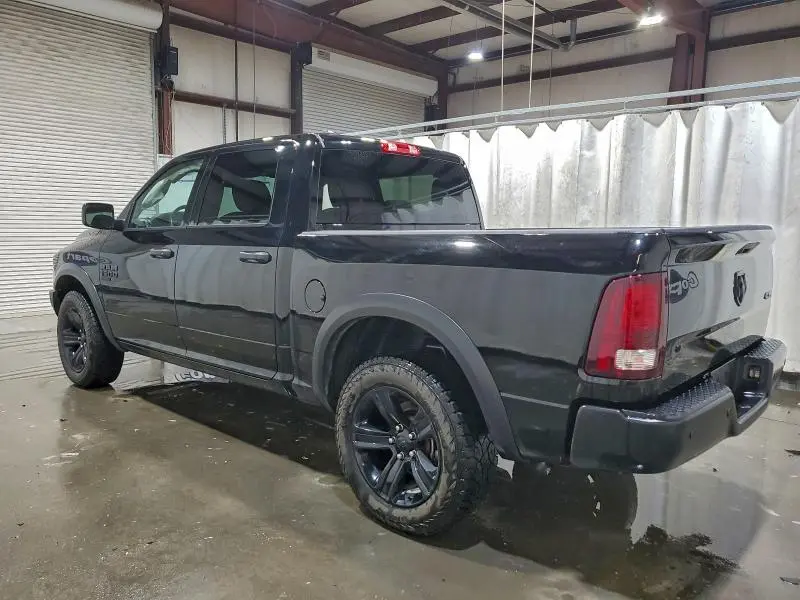2024 RAM 1500 CLASSIC SLT  