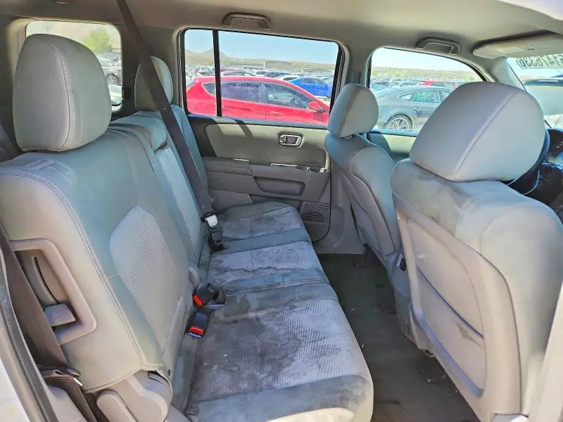 2015 HONDA PILOT LX  