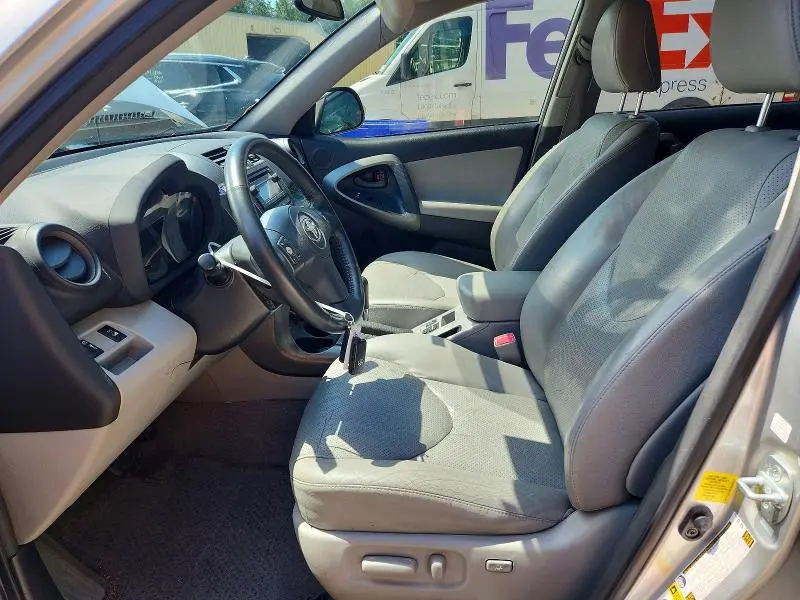 2012 TOYOTA RAV4 LIMITED  