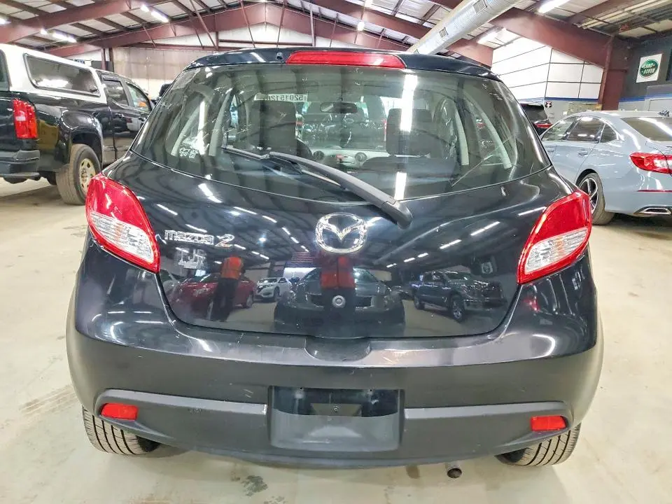 2013 MAZDA MAZDA2   
