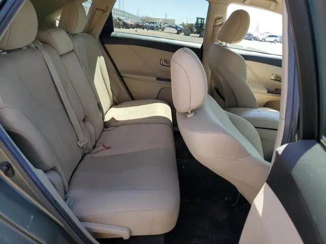 2013 TOYOTA VENZA LE  