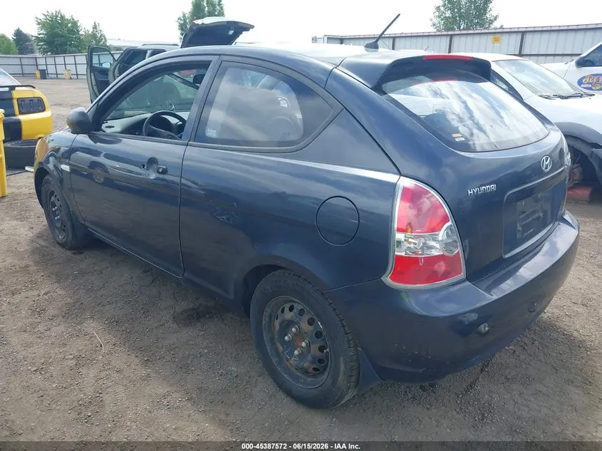 2010 HYUNDAI ACCENT BLUE