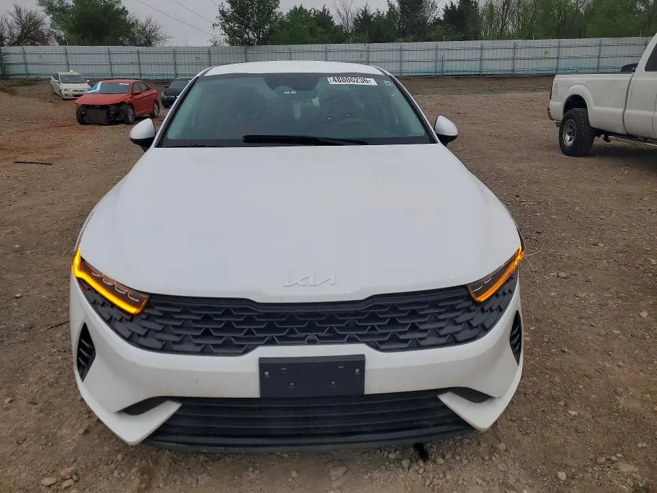2023 KIA K5   