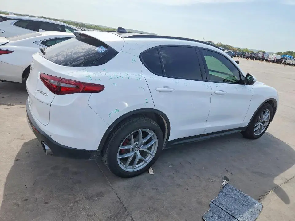 2018 ALFA ROMEO STELVIO TI SPORT  