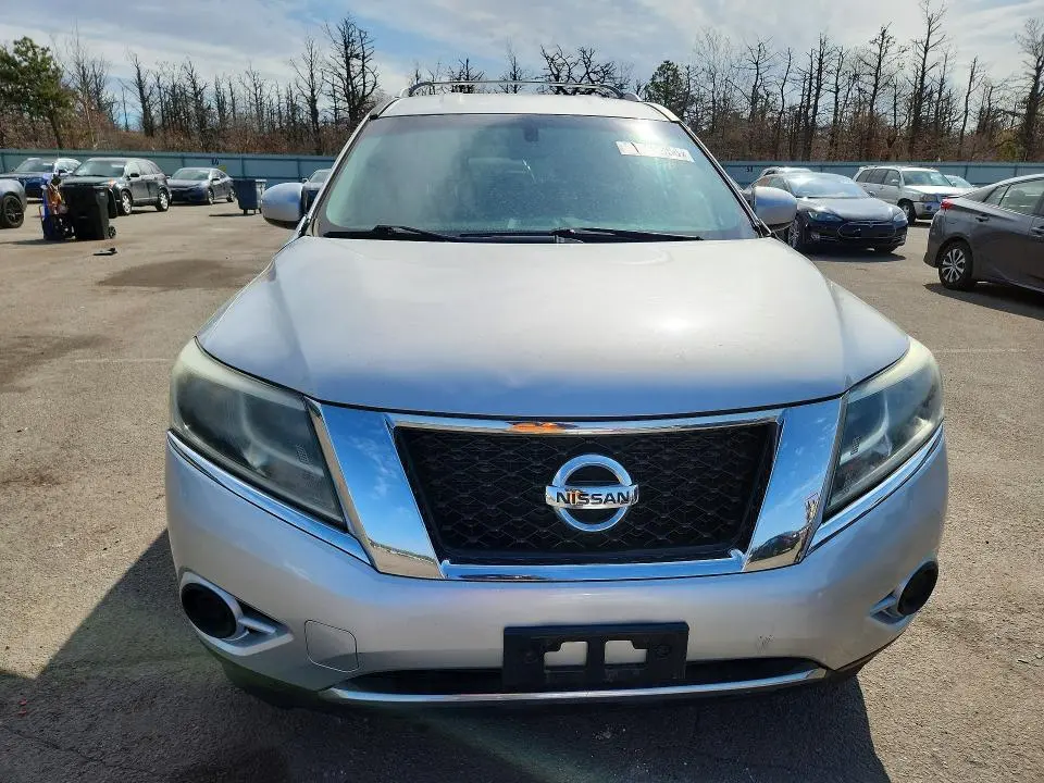 2014 NISSAN PATHFINDER SV  