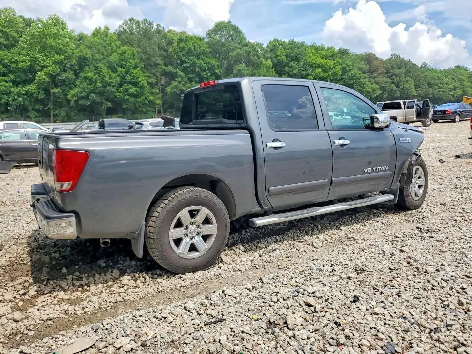 2012 NISSAN TITAN SV  