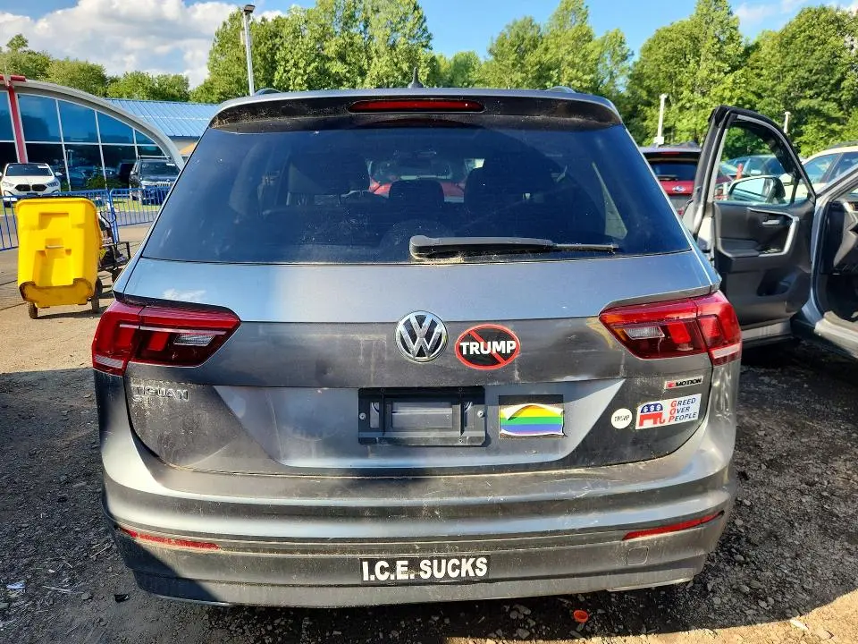 2019 VOLKSWAGEN TIGUAN SE  