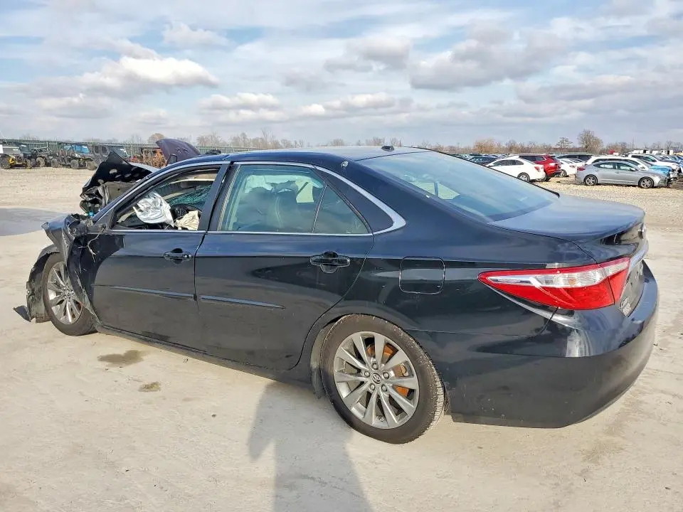 2015 TOYOTA CAMRY HYBRID  