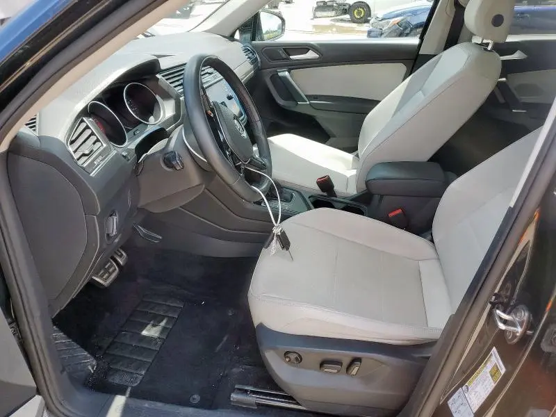 2020 VOLKSWAGEN TIGUAN SE