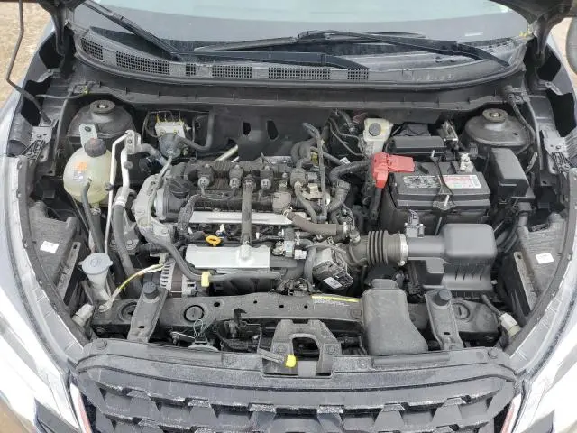 2021 NISSAN KICKS S  