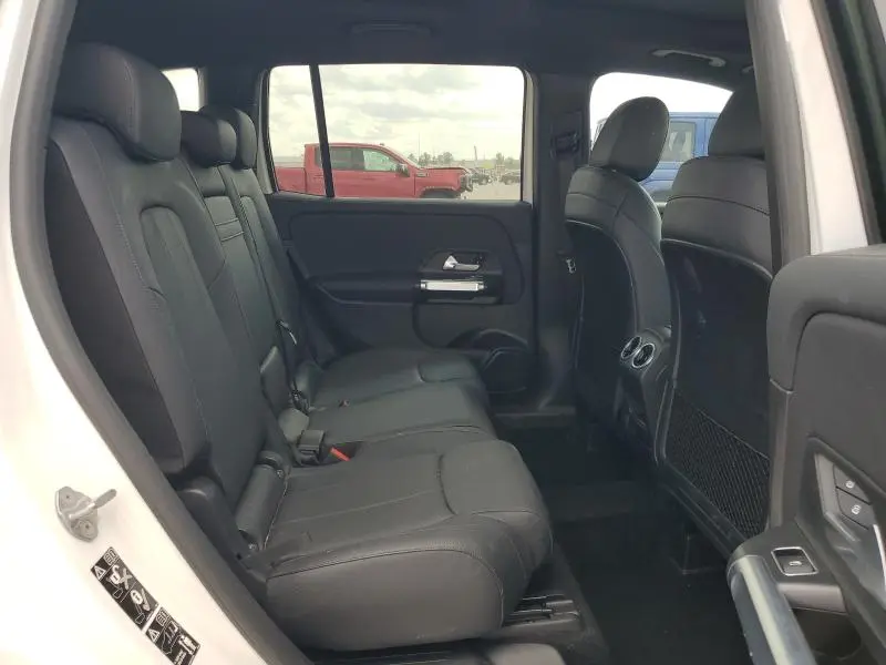 2021 MERCEDES-BENZ GLB 250  