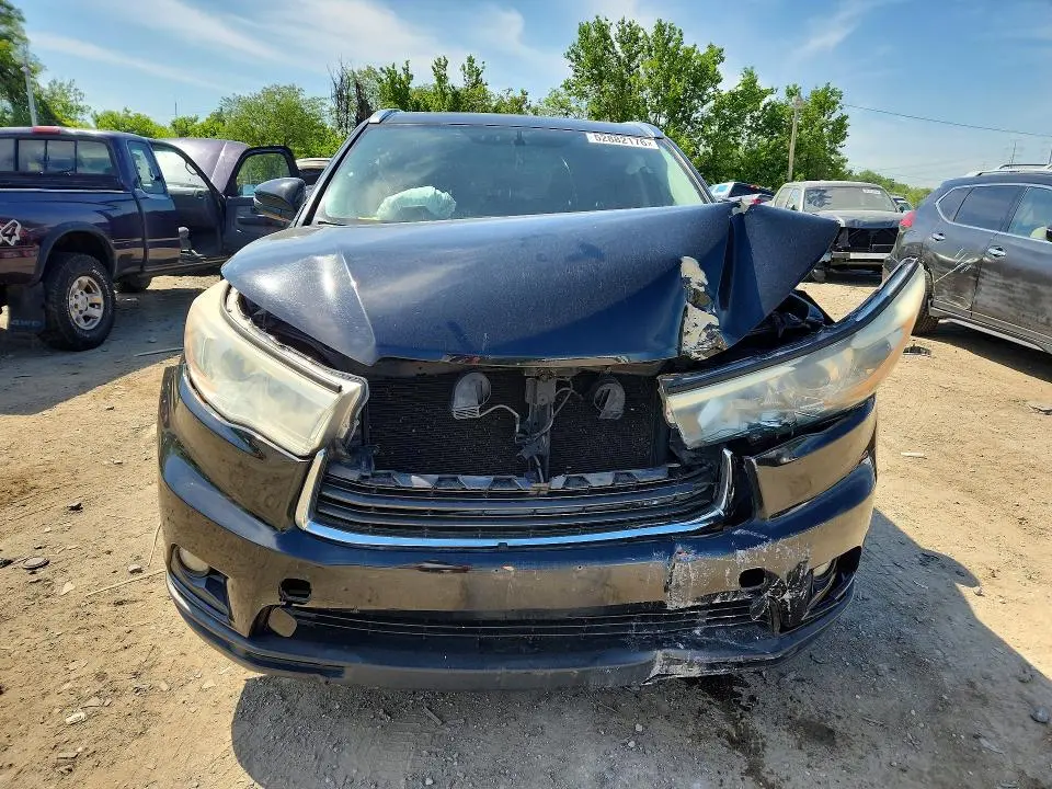 2014 TOYOTA HIGHLANDER XLE  