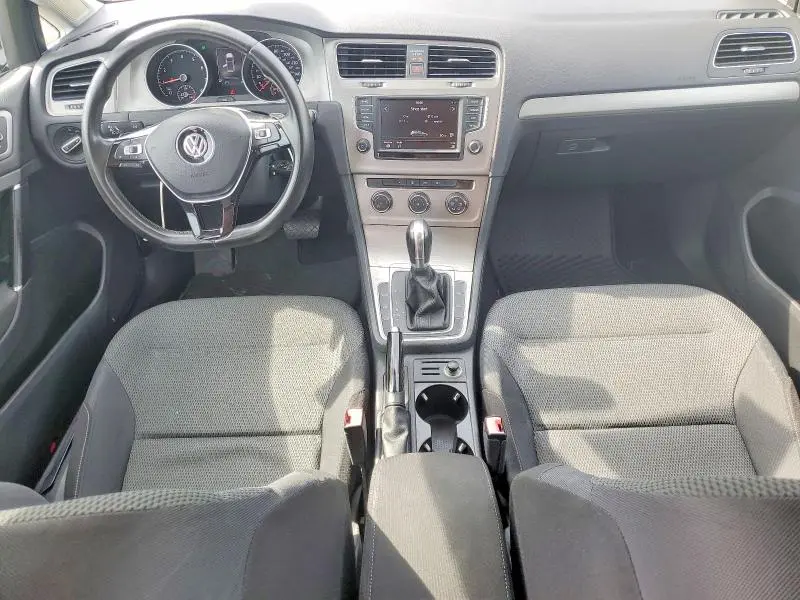 2016 VOLKSWAGEN GOLF S/SE  