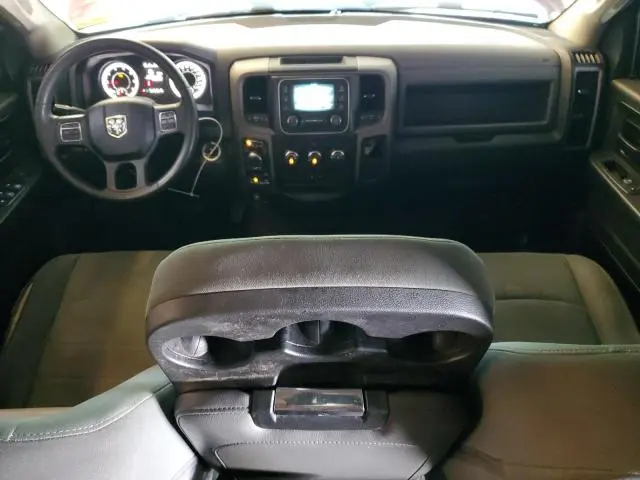 2016 RAM 1500 ST  