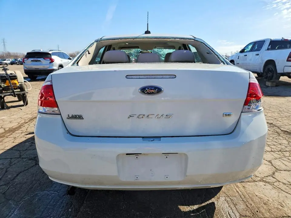 2010 FORD FOCUS SE  