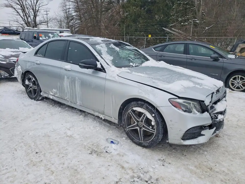 2019 MERCEDES-BENZ E 300 4MATIC  