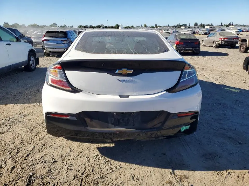2017 CHEVROLET VOLT LT  