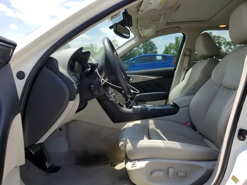 2016 INFINITI Q50 SPORT  