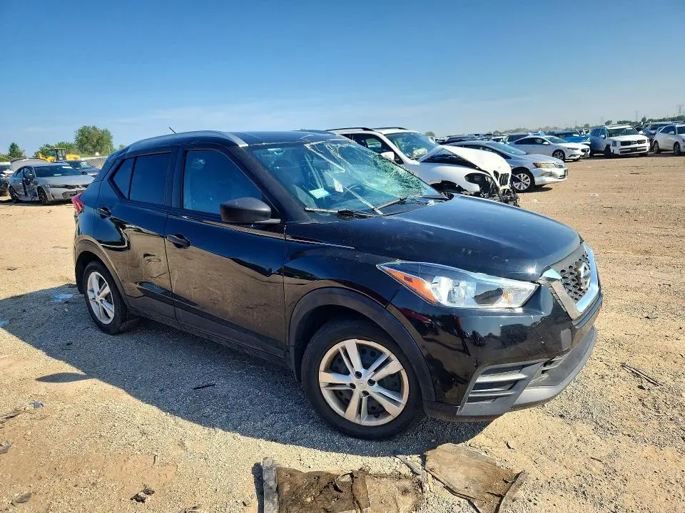 2019 NISSAN KICKS S  