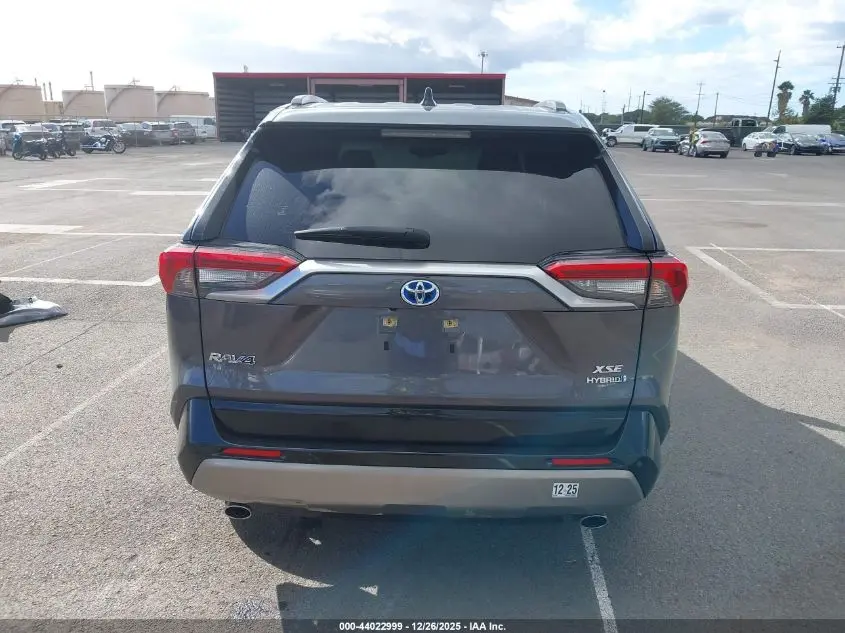 2024 TOYOTA RAV4 HYBRID XSE