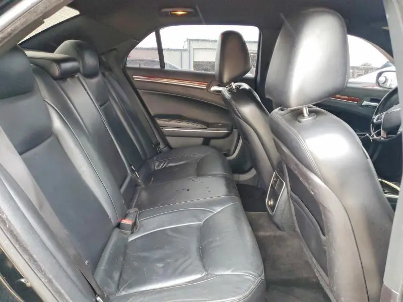 2012 CHRYSLER 300 LIMITED  