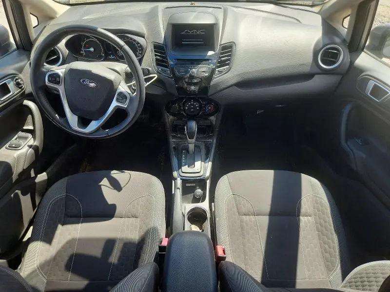 2014 FORD FIESTA SE  