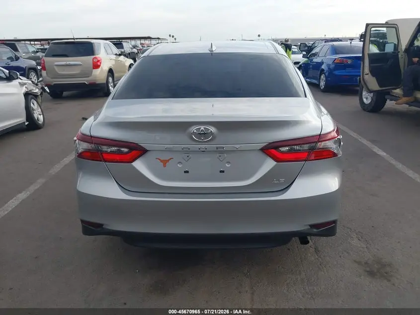 2024 TOYOTA CAMRY LE