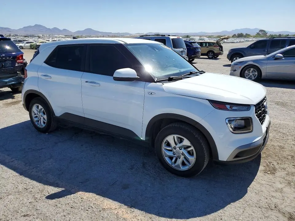 2022 HYUNDAI VENUE SE  