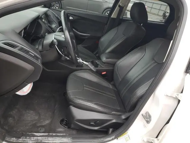 2014 FORD FOCUS TITANIUM  