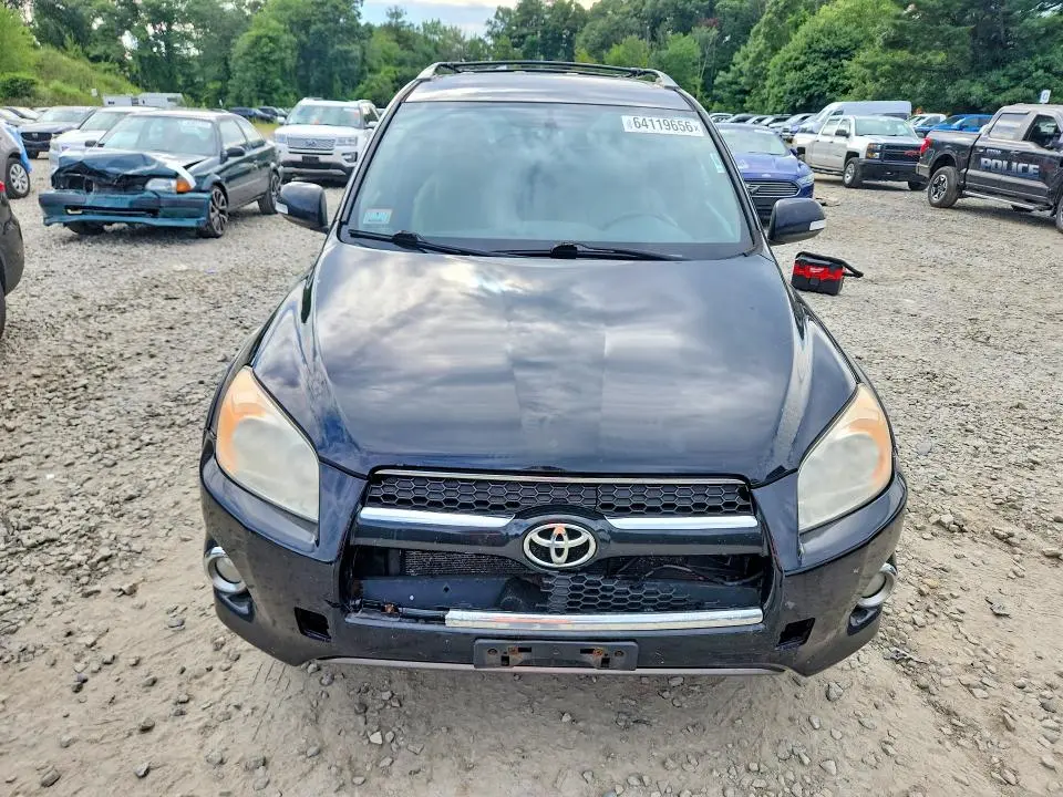 2011 TOYOTA RAV4 LIMITED  