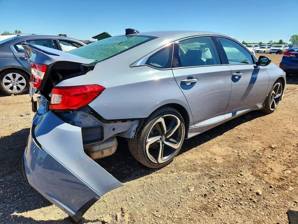 2022 HONDA ACCORD SPORT SE  