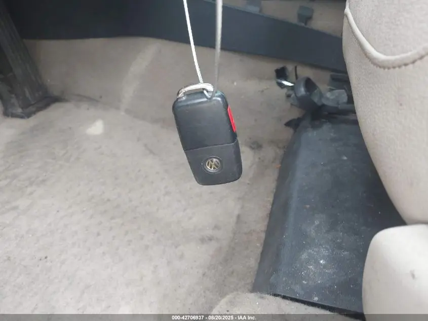 2012 VOLKSWAGEN JETTA 2.5L SEL