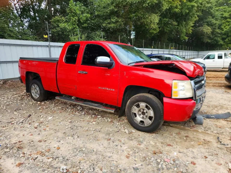 2010 CHEVROLET SILVERADO C1500 LT  