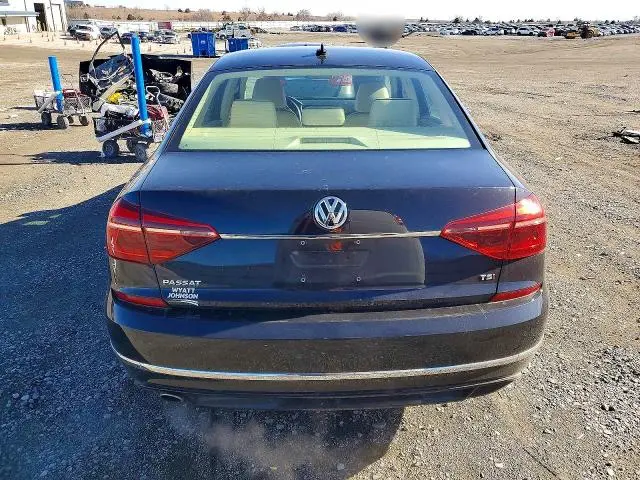 2017 VOLKSWAGEN PASSAT R-LINE  