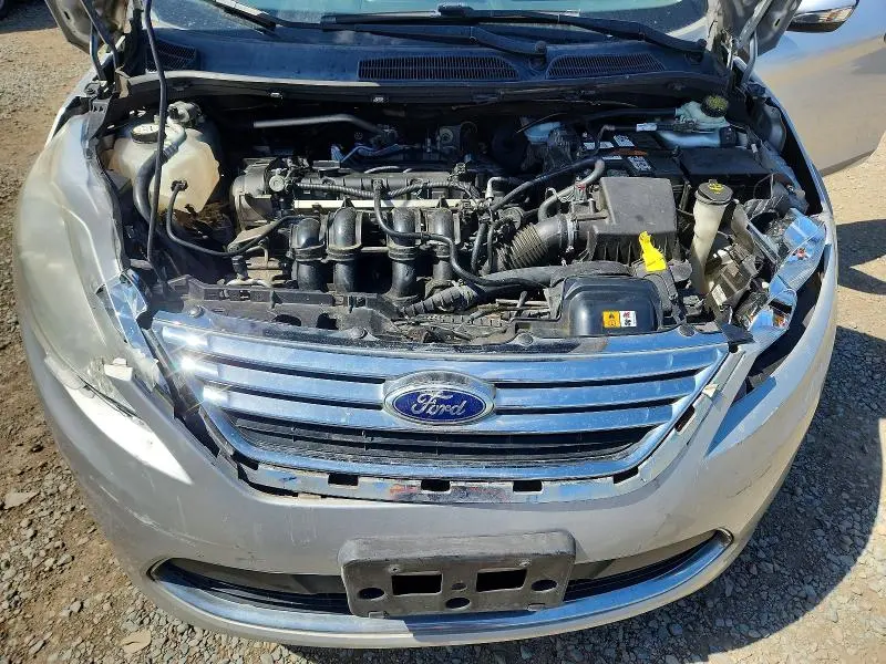 2013 FORD FIESTA SE  