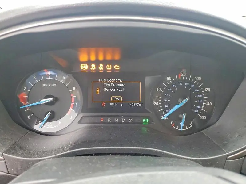 2017 FORD FUSION SE  