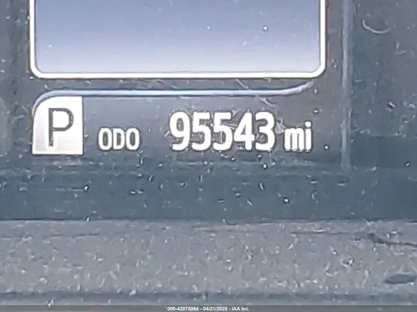 2016 TOYOTA CAMRY LE