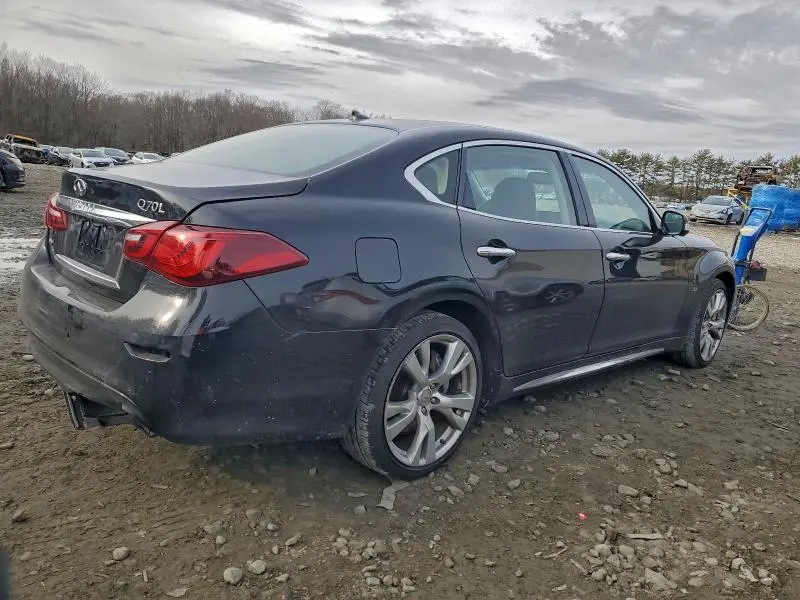 2018 INFINITI Q70L 3.7 LUXE  