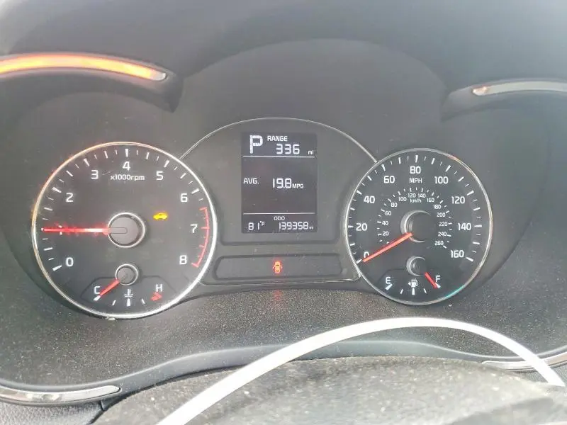 2017 KIA FORTE LX  