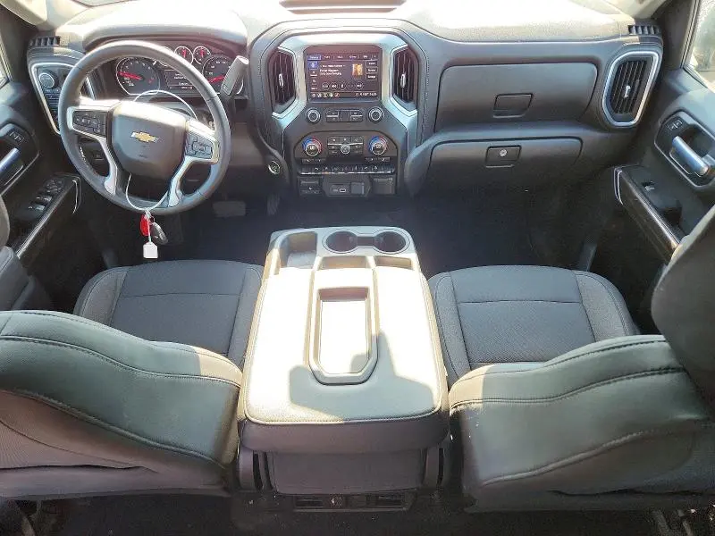 2020 CHEVROLET SILVERADO K1500 LT  