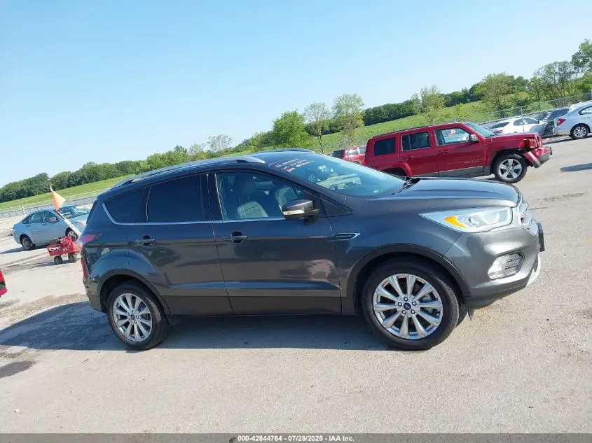 2017 FORD ESCAPE TITANIUM