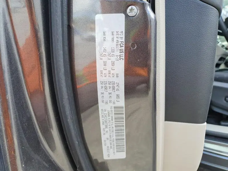 2019 CHRYSLER PACIFICA TOURING PLUS  