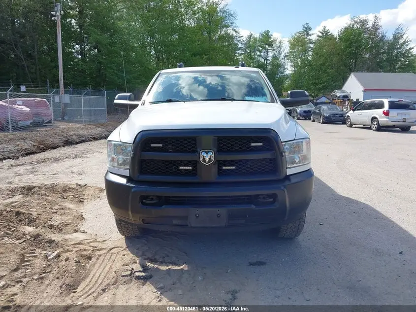 2018 RAM 2500 TRADESMAN  4X4 6'4 BOX